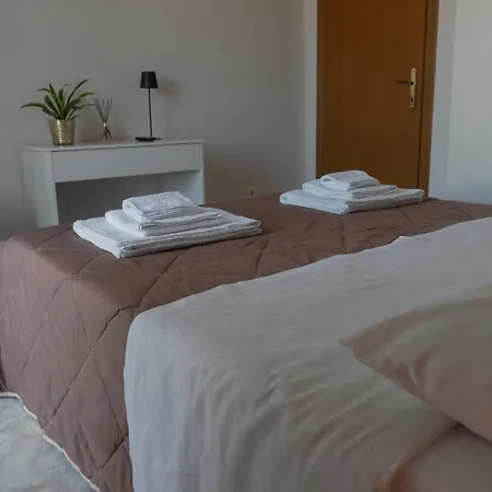 Sardes Bed & Breakfast Cervaro